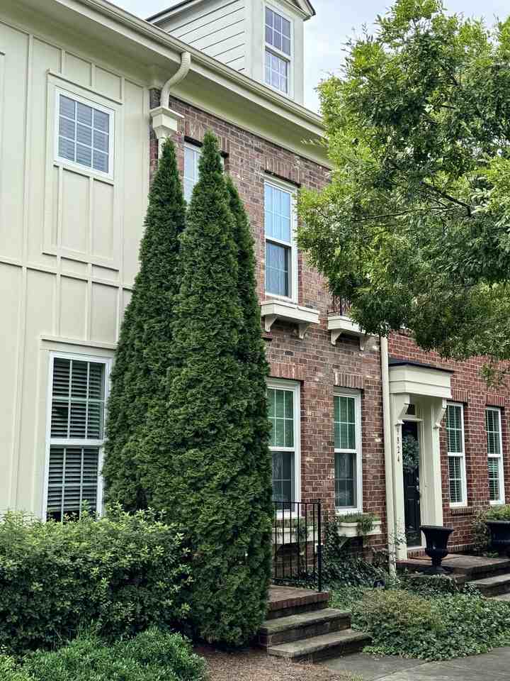 9828 Longstone Ln - Photo 2 of 18