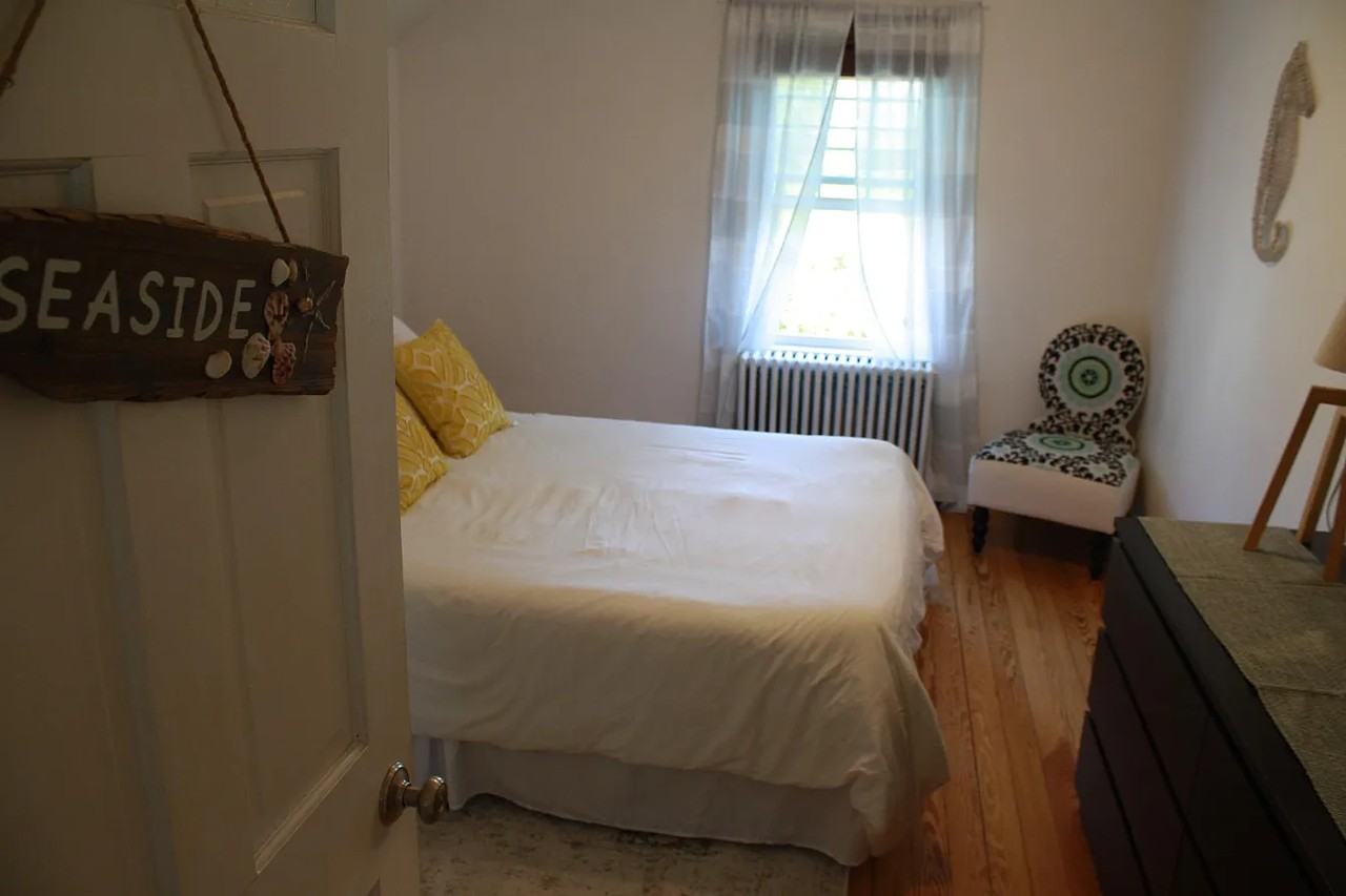 68W Narragansett Ave - Photo 5 of 13