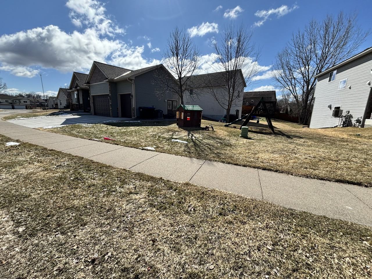 6364 Bakken St - Photo 2 of 20