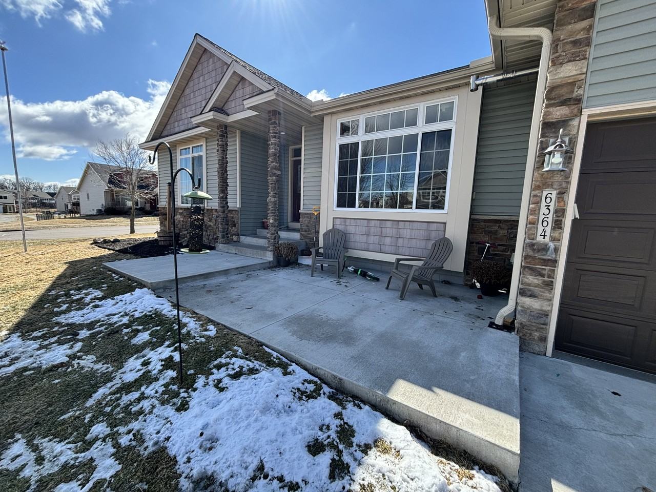 6364 Bakken St - Photo 5 of 20