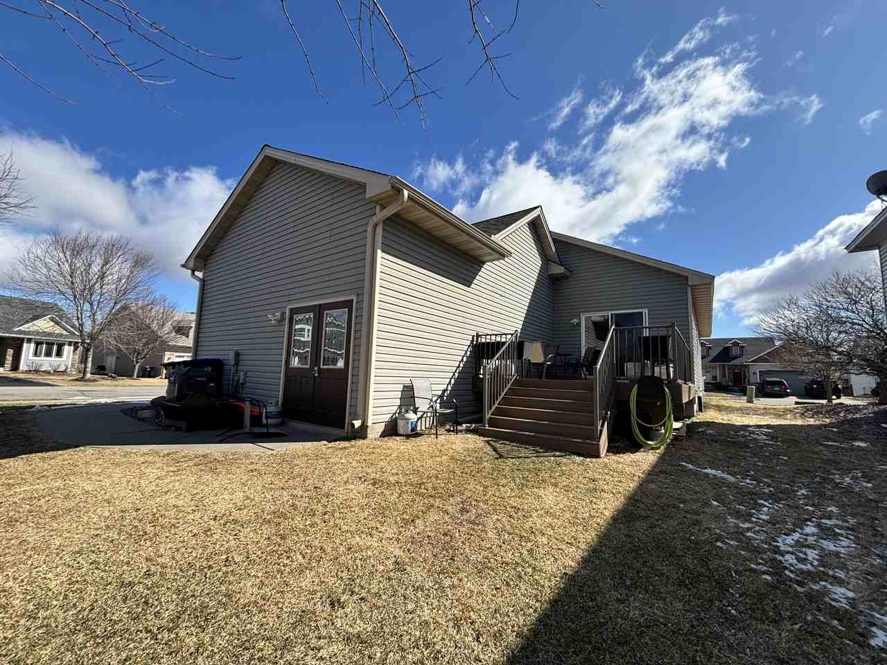 6364 Bakken St - Photo 6 of 20