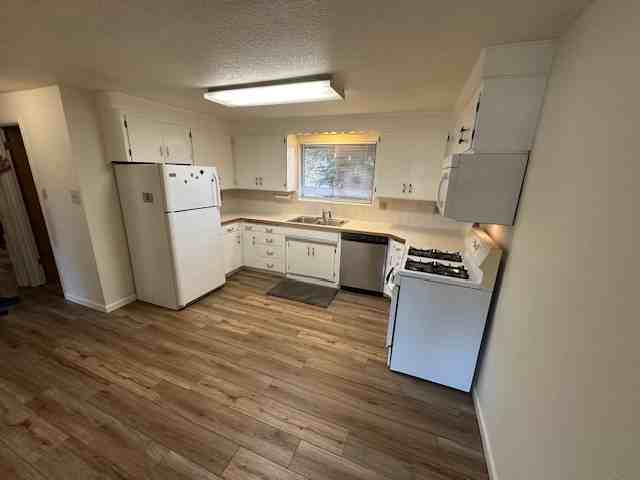 107 N St Se #A - Photo 5 of 8