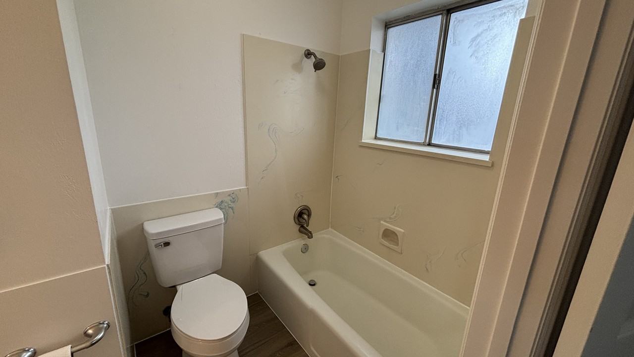 391 Sw - Photo 5 of 12