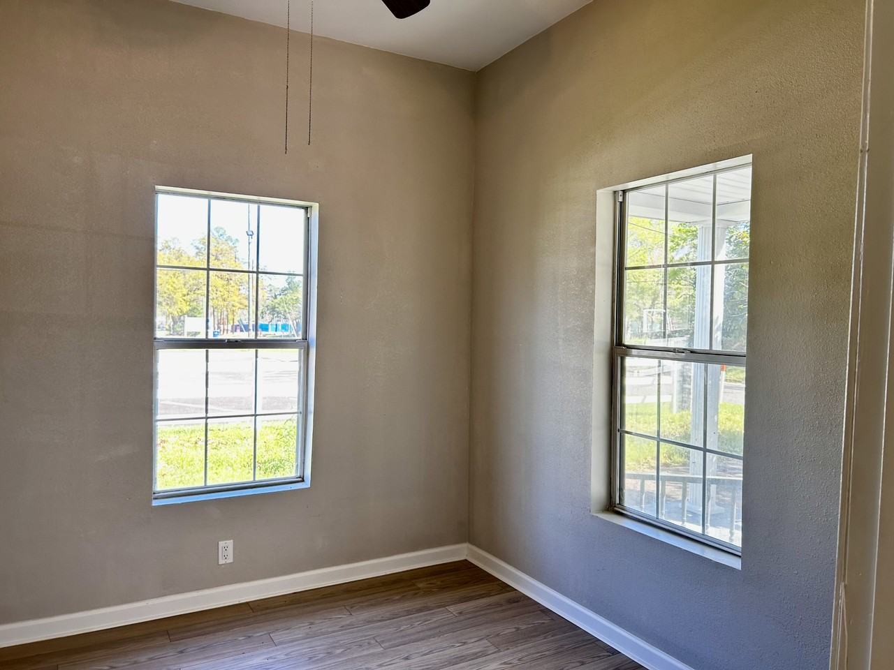 721 N Texas St - Photo 5 of 15