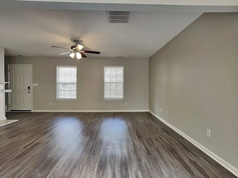 12116 Stewarts Crossing Dr - Photo 3 of 14