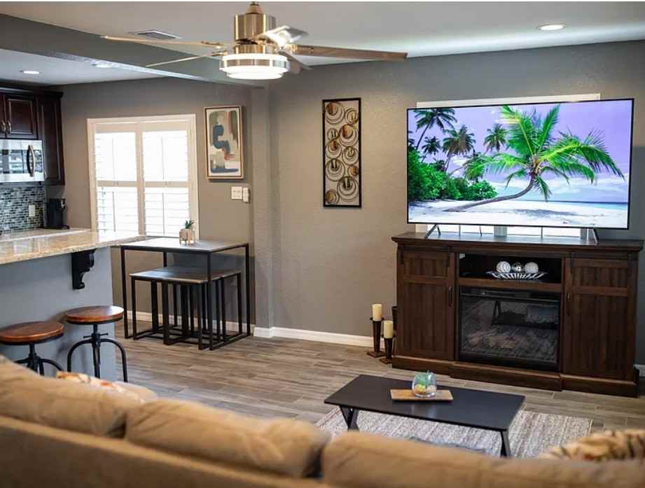 3620 47th St N - Photo 3 of 19