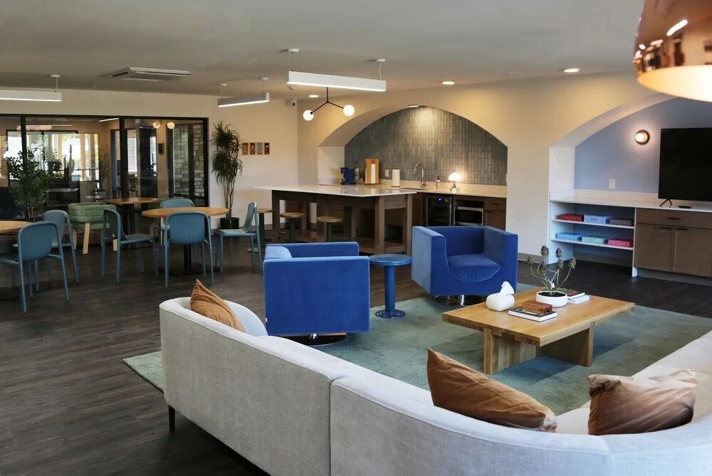 Libertad Austin - Photo 5 of 37