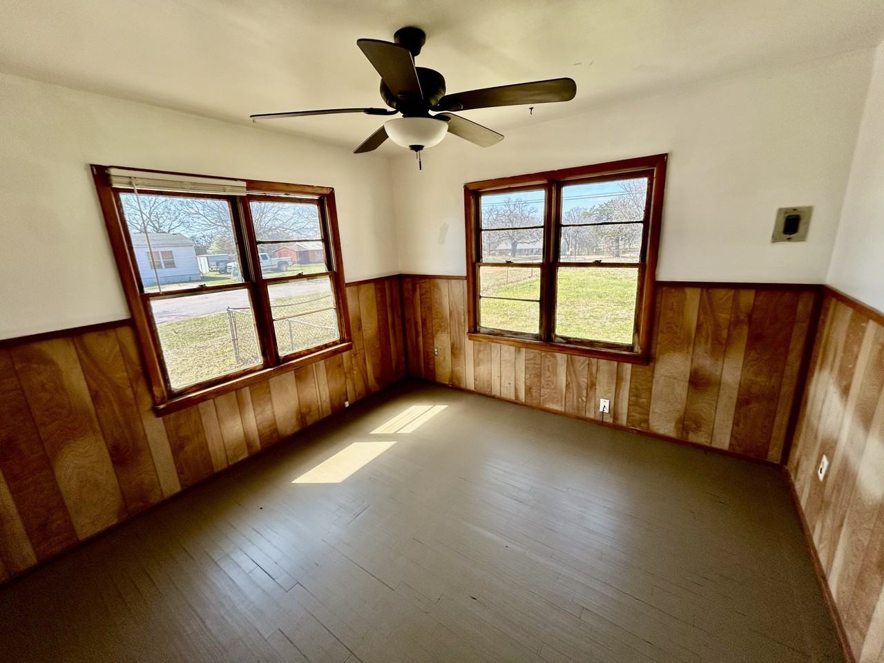 300 E Main St #1 - Photo 7 of 10