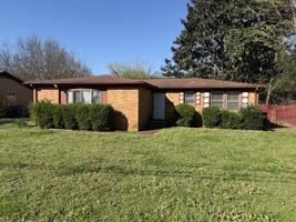 featured image of 3811 Lakeview Dr Nw #1