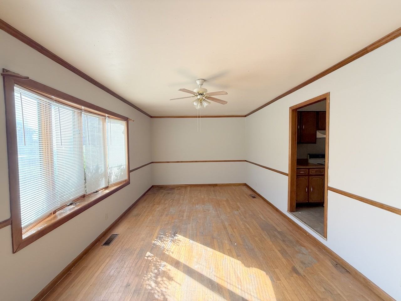 3811 Lakeview Dr Nw #1 - Photo 5 of 22