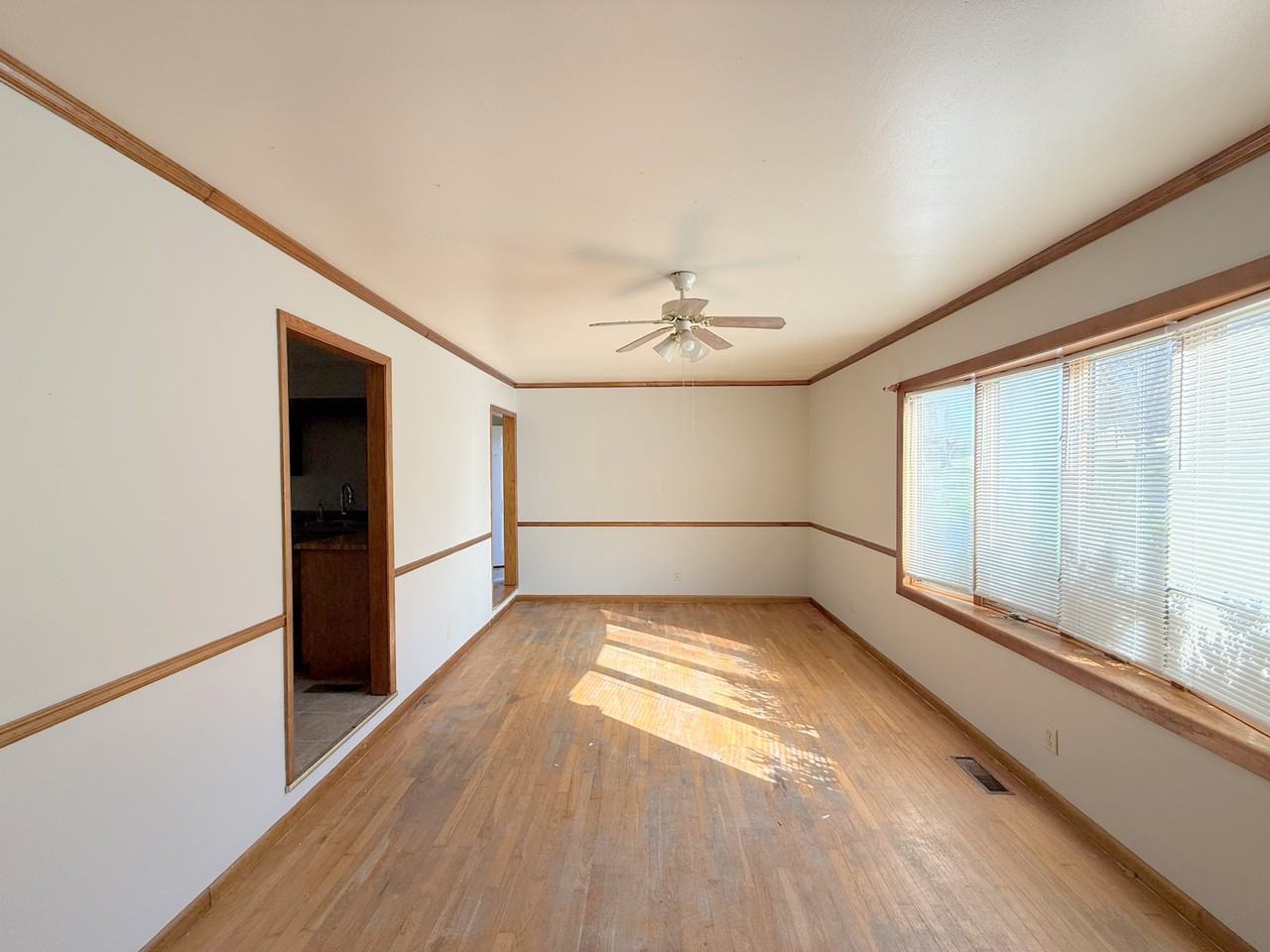 3811 Lakeview Dr Nw #1 - Photo 6 of 22