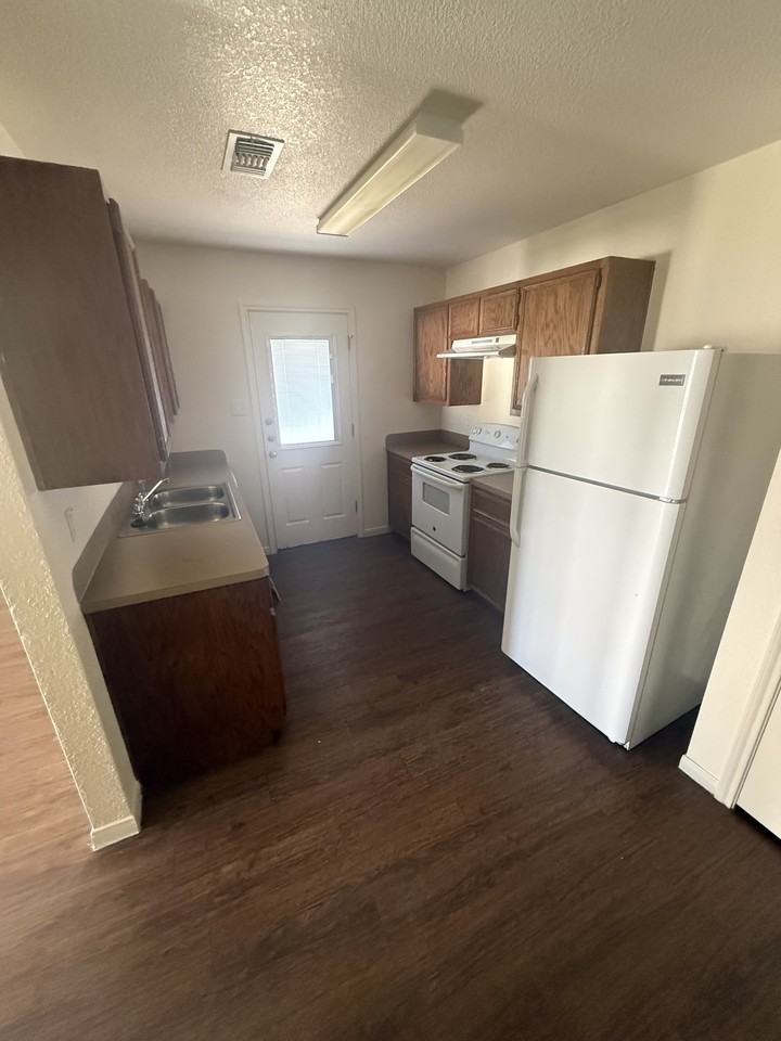 4608 Waterproof #A - Photo 3 of 14