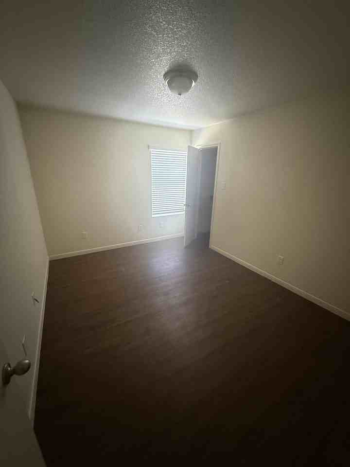 4608 Waterproof #A - Photo 4 of 14