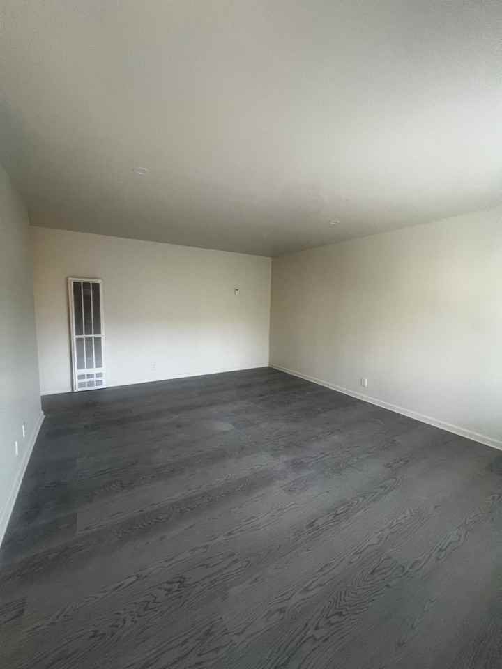 2121 94th Ave #2121 - Photo 2 of 9