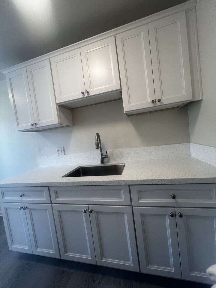 2121 94th Ave #2121 - Photo 7 of 9