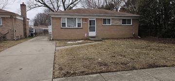 featured image of 12110 Belmont Ave #1