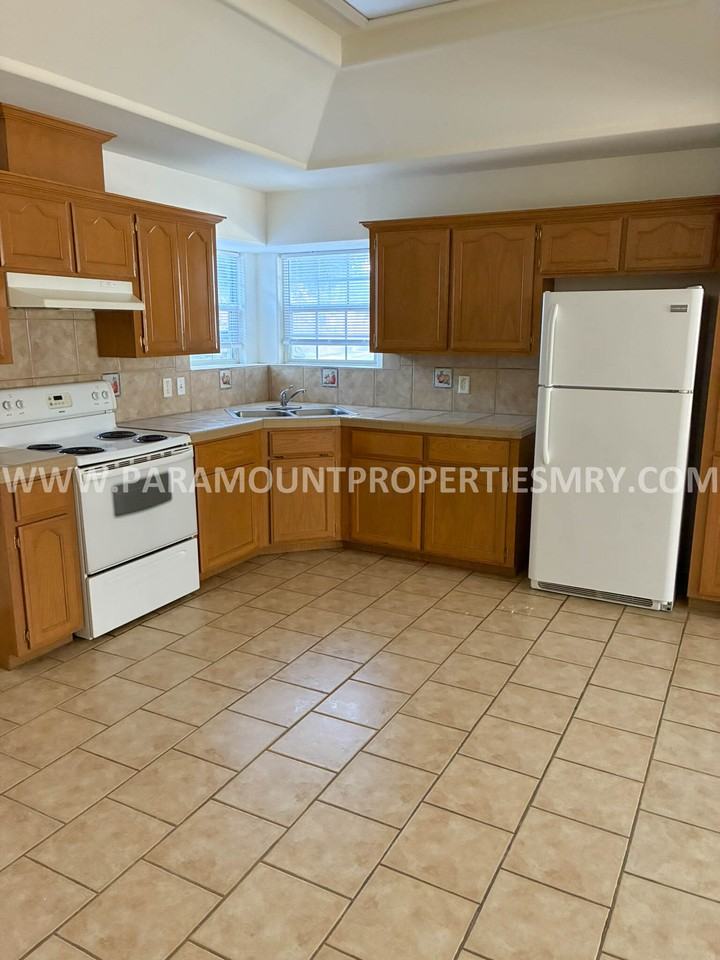 Faith Hill Street:3614 - Photo 3 of 9