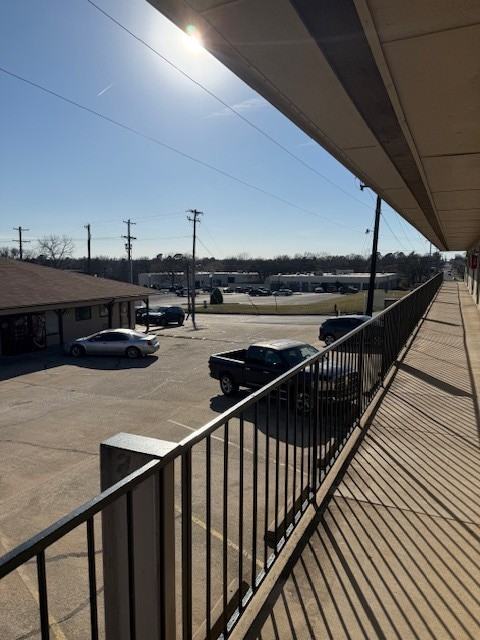 COLLEGE INN - Photo 6 of 22