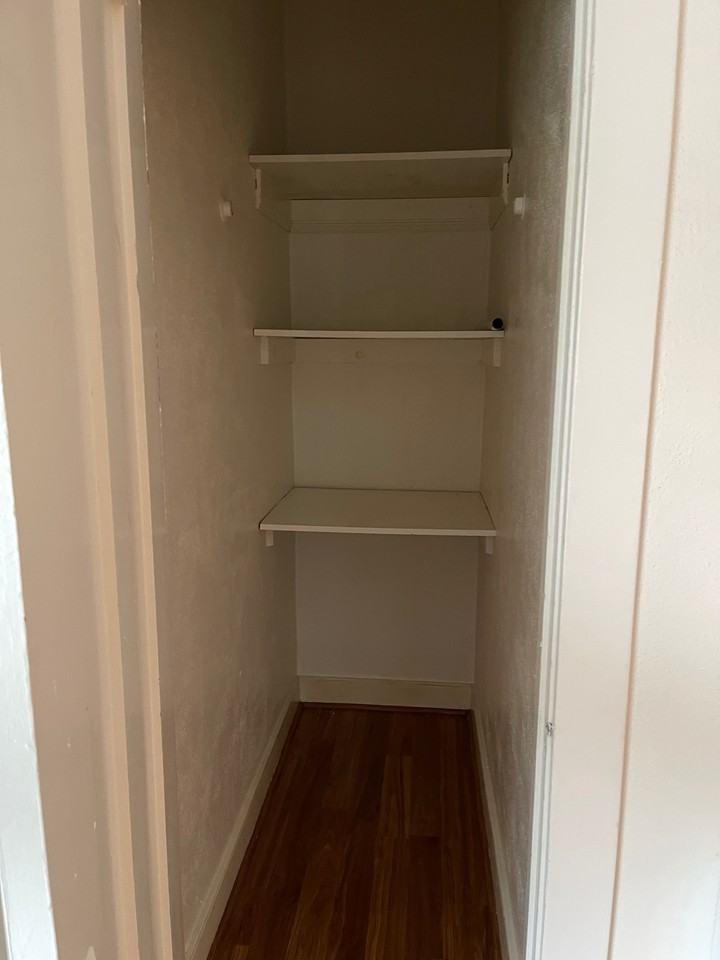 Osos 1341 - Photo 5 of 11