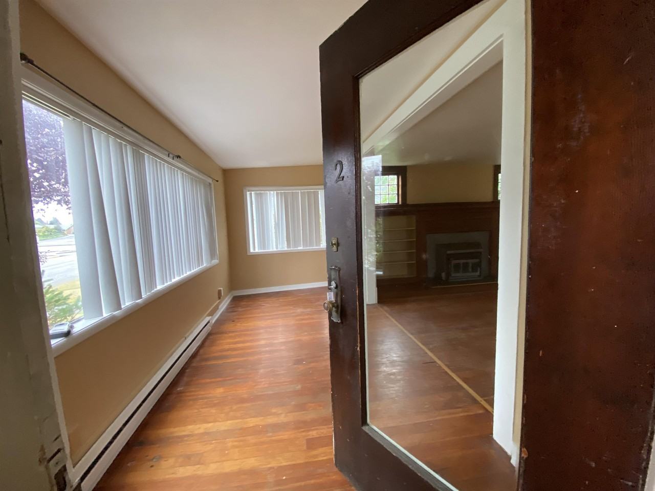 B Street N (1509) - Photo 2 of 9