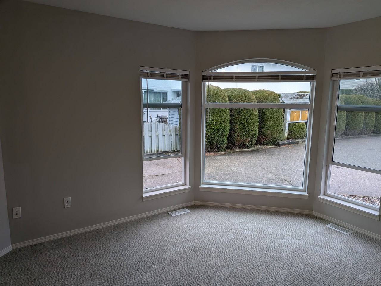 9457 Broadway #9 - Photo 4 of 32