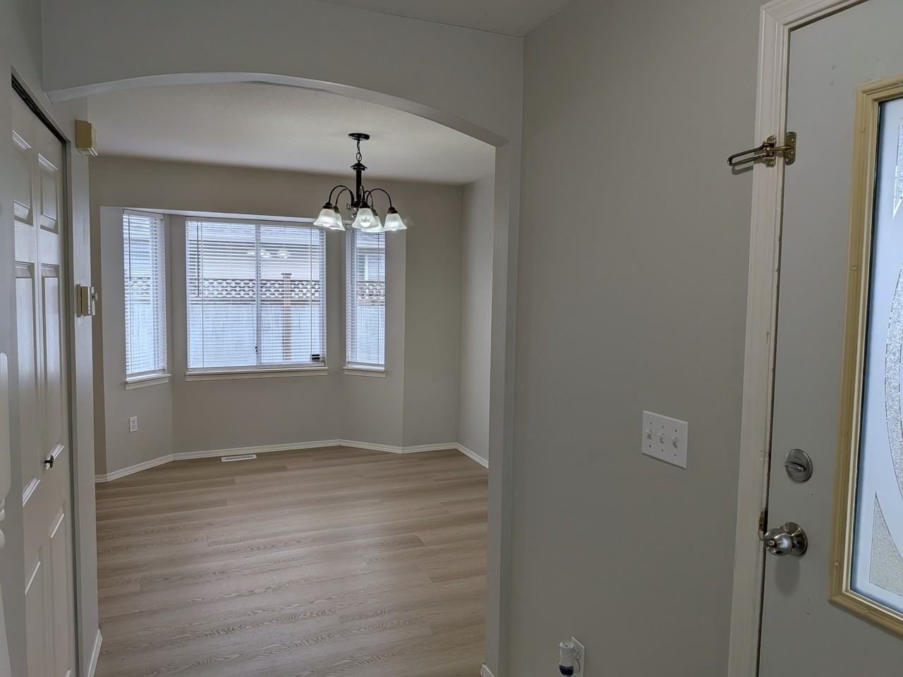 9457 Broadway #9 - Photo 6 of 32