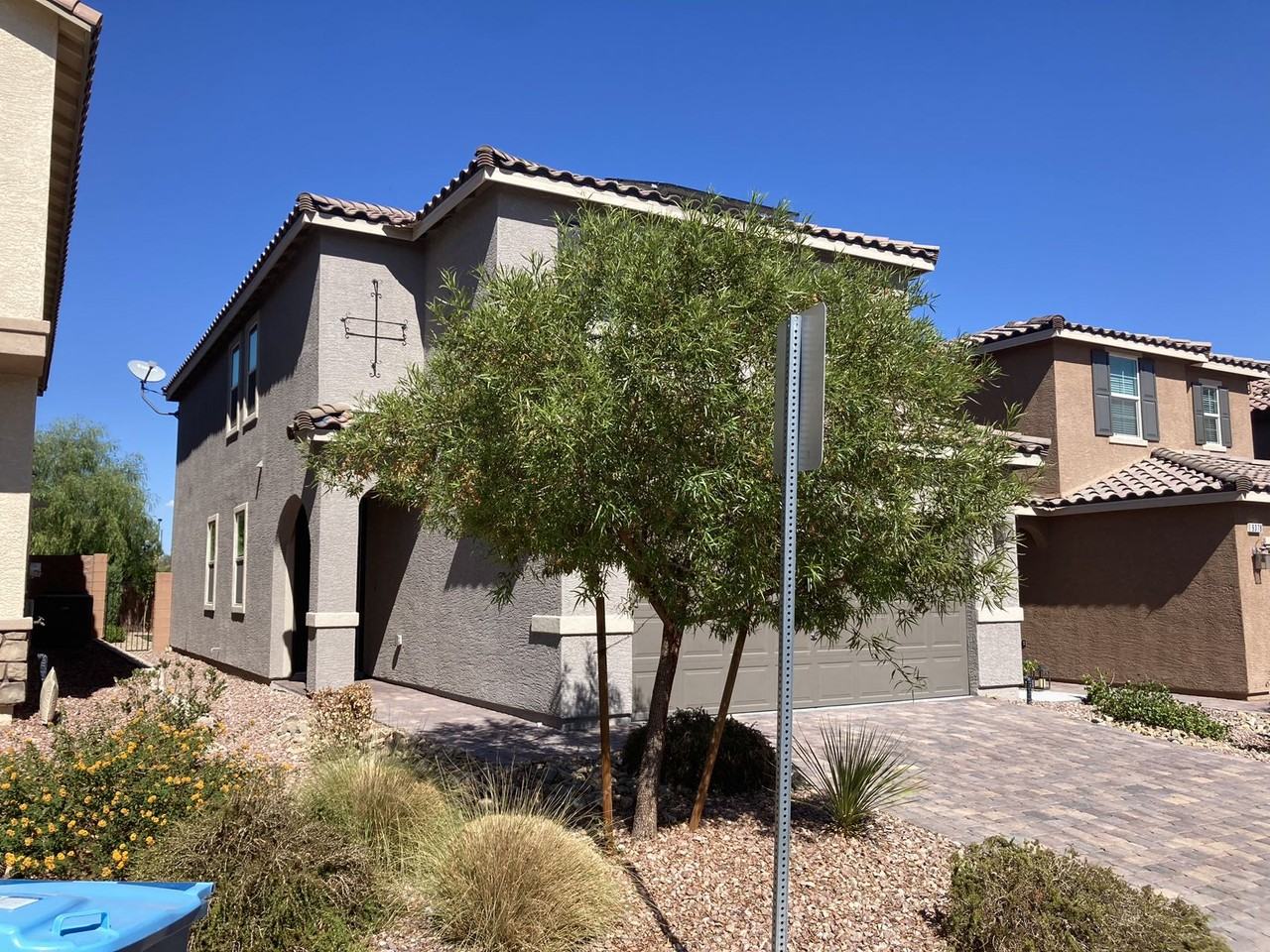 9386 Barcolobo Ave #1 - Photo 2 of 23