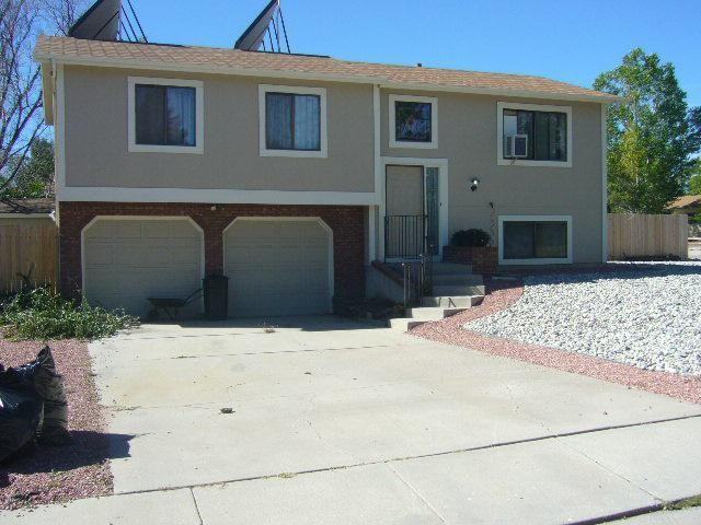 2120 Heathercrest Dr