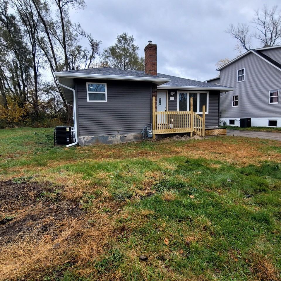 1125 Dallas St - Photo 3 of 26