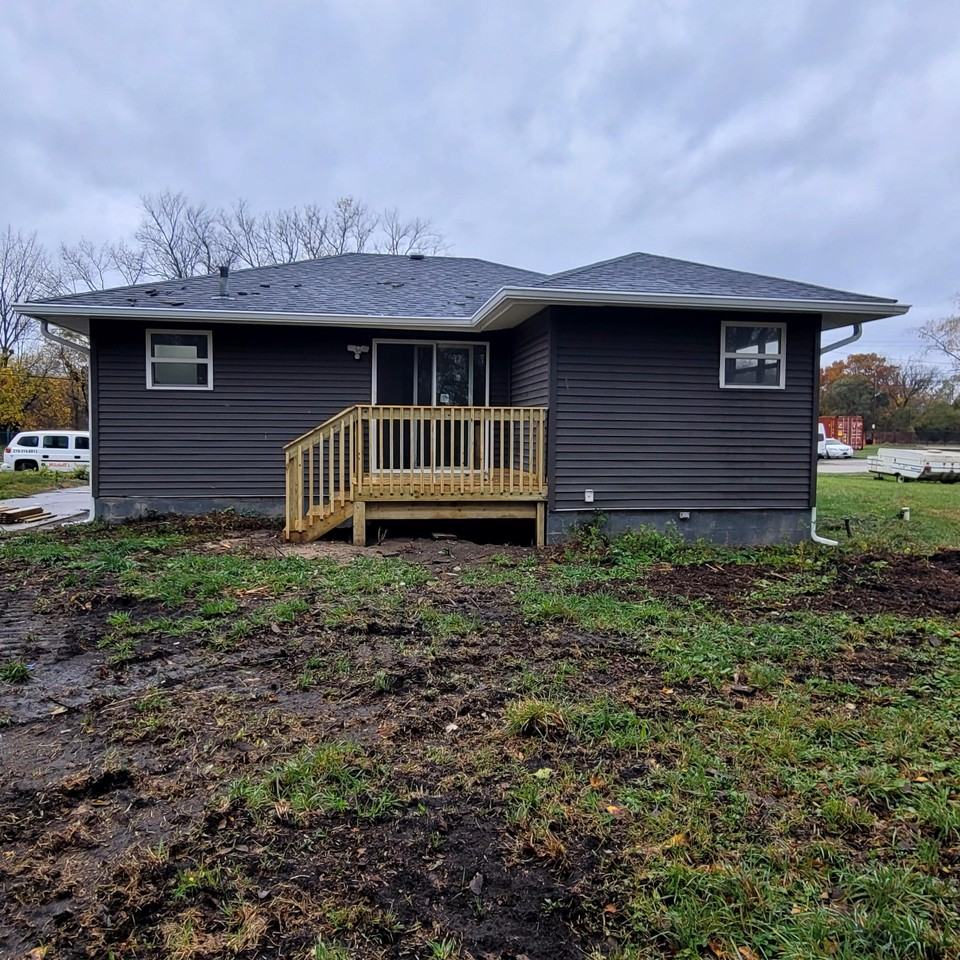 1125 Dallas St - Photo 4 of 26