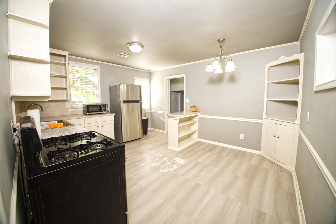 718 S Quebec Ave #1 - Photo 6 of 38