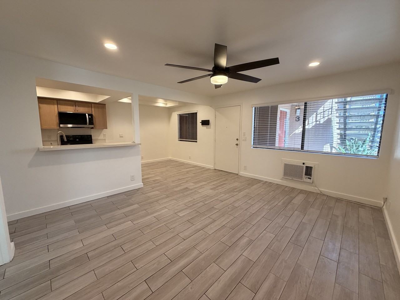 2843 C Street - Photo 3 of 50