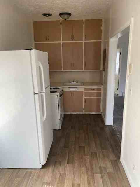 1623 4th St S - Photo 4 of 6