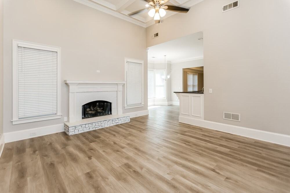 4654 Jefferson Ridge Way - Photo 4 of 17