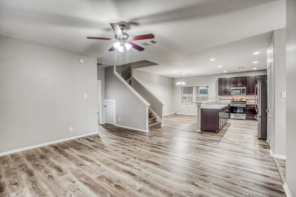 6006 Lovage Ave - Photo 5 of 17