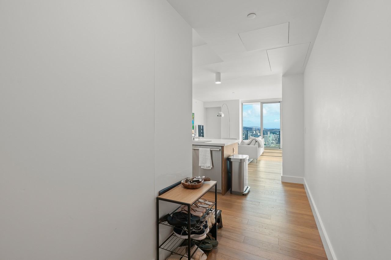 629 Keeaumoku St #1 - Photo 2 of 43