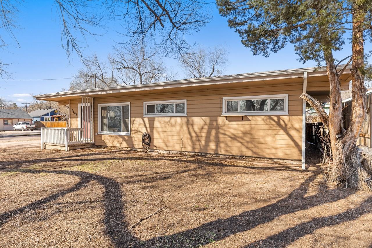 2204 Cooper Ave #1 - Photo 3 of 27