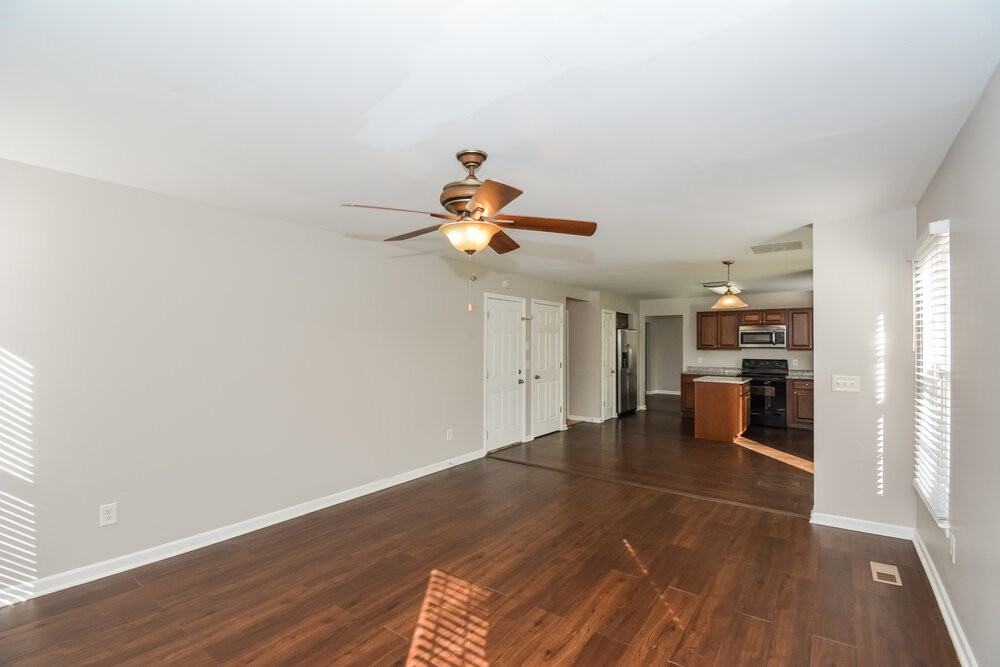 1437 Timber Ridge Cir - Photo 7 of 21