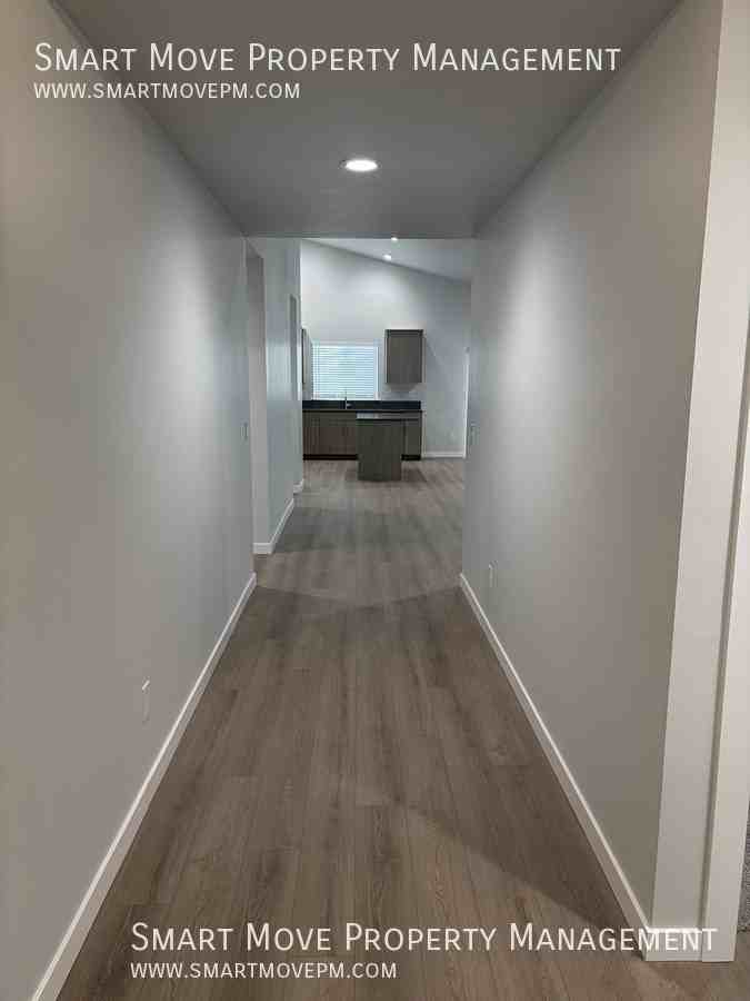 3343 W Morere Dr - Photo 4 of 14