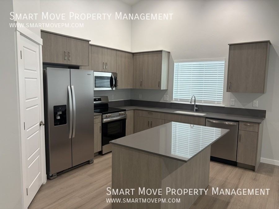 3343 W Morere Dr - Photo 6 of 14