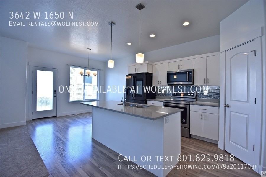 3642 W 1650 N - Photo 3 of 39