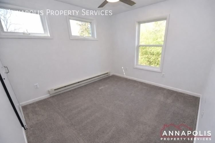 1702 Forestville Rd - Photo 7 of 28