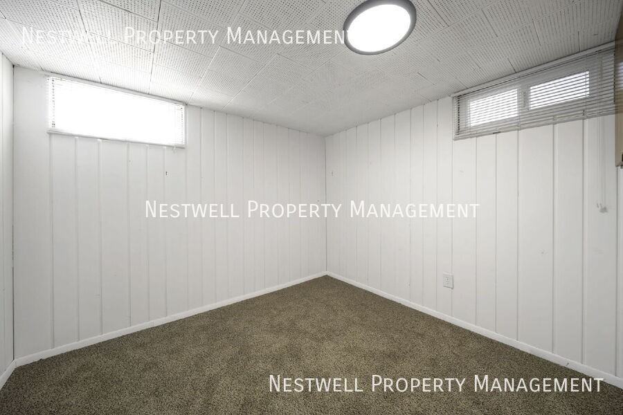 1476 E 3010 S - Photo 6 of 19