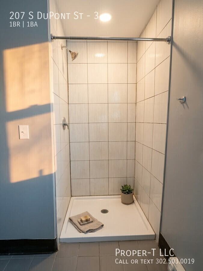 207 S Dupont St #3 - Photo 7 of 11