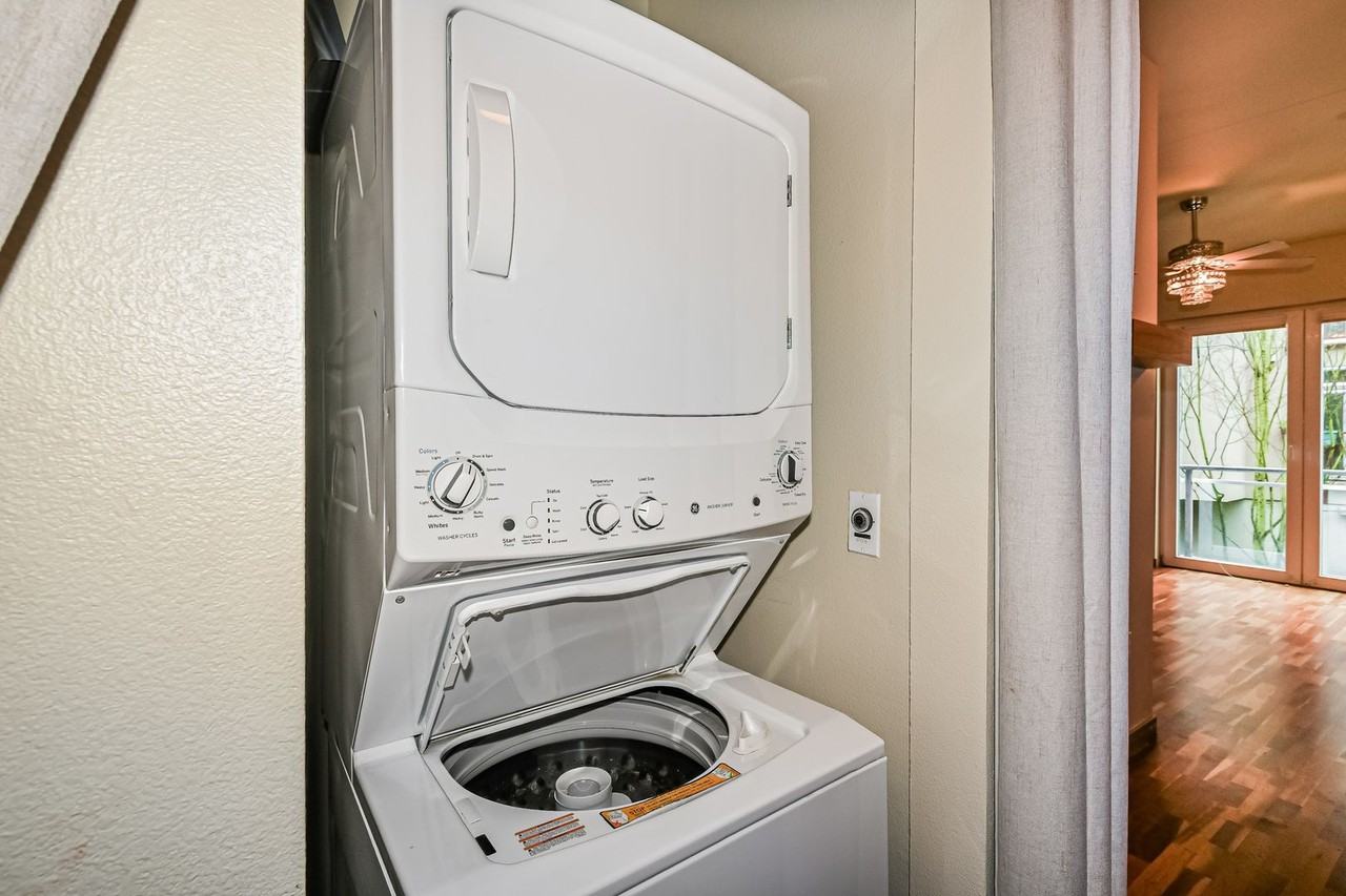 375 Kirkland Ave #209 - Photo 5 of 15