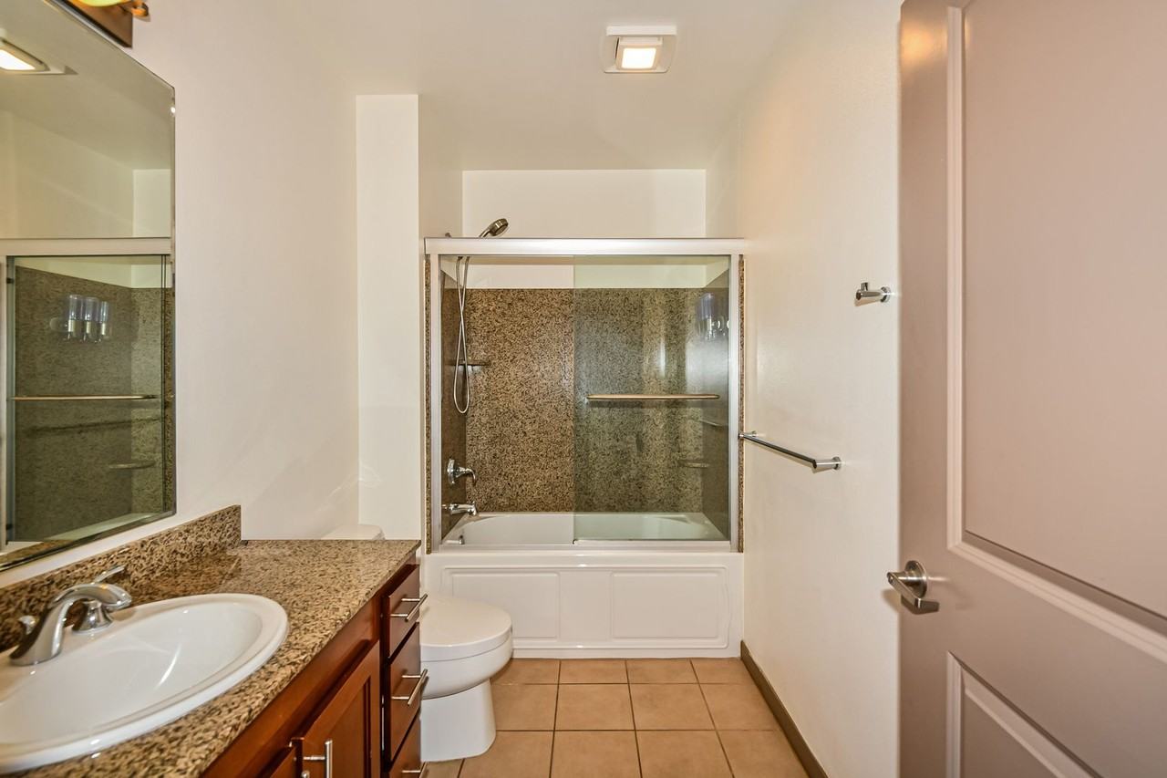 375 Kirkland Ave #209 - Photo 6 of 15