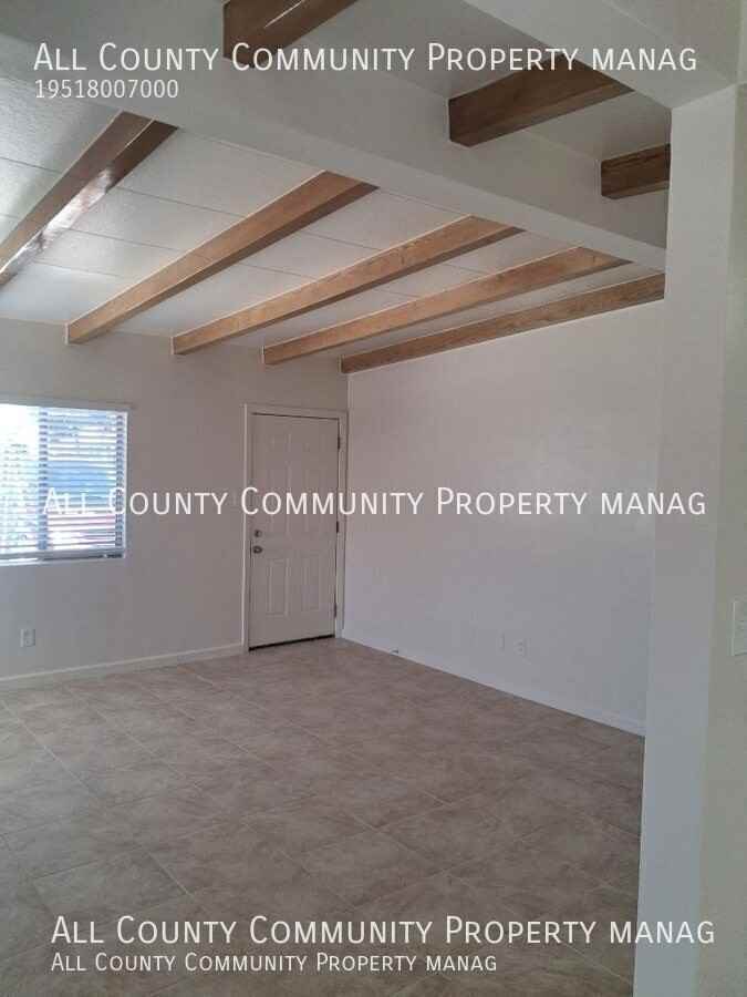 6377 Hermosa Ave #A - Photo 4 of 33