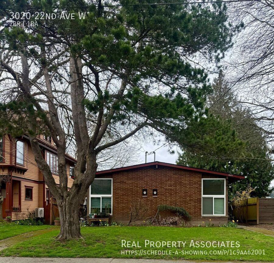 3020 22nd Ave W - Photo 2 of 11