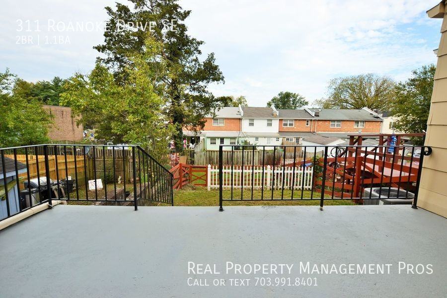 311 Roanoke Dr Se - Photo 7 of 16