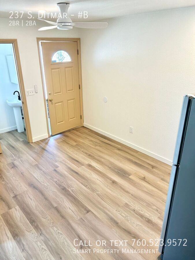 237 S Ditmar St #B - Photo 4 of 22